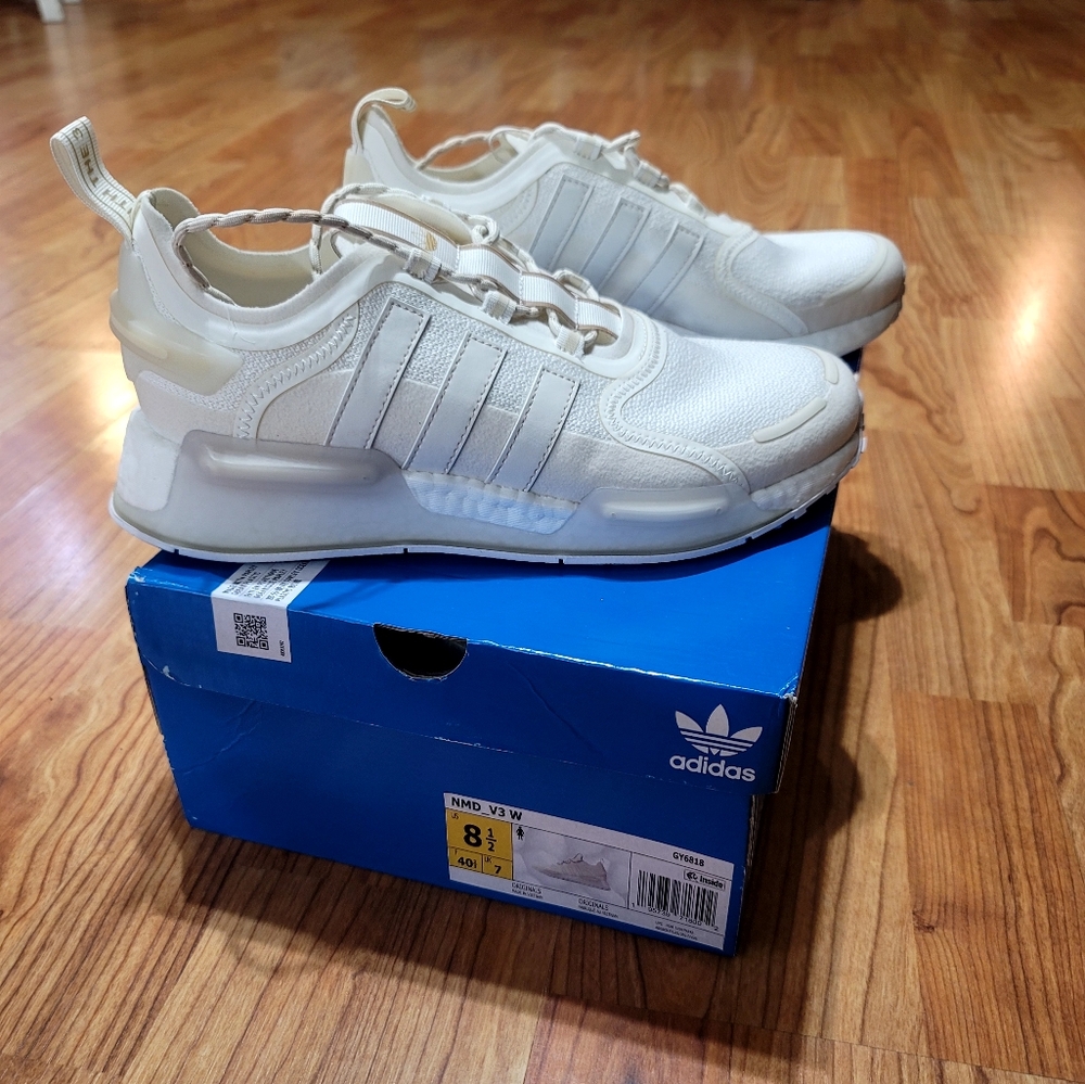 Adidas NMD V3 W